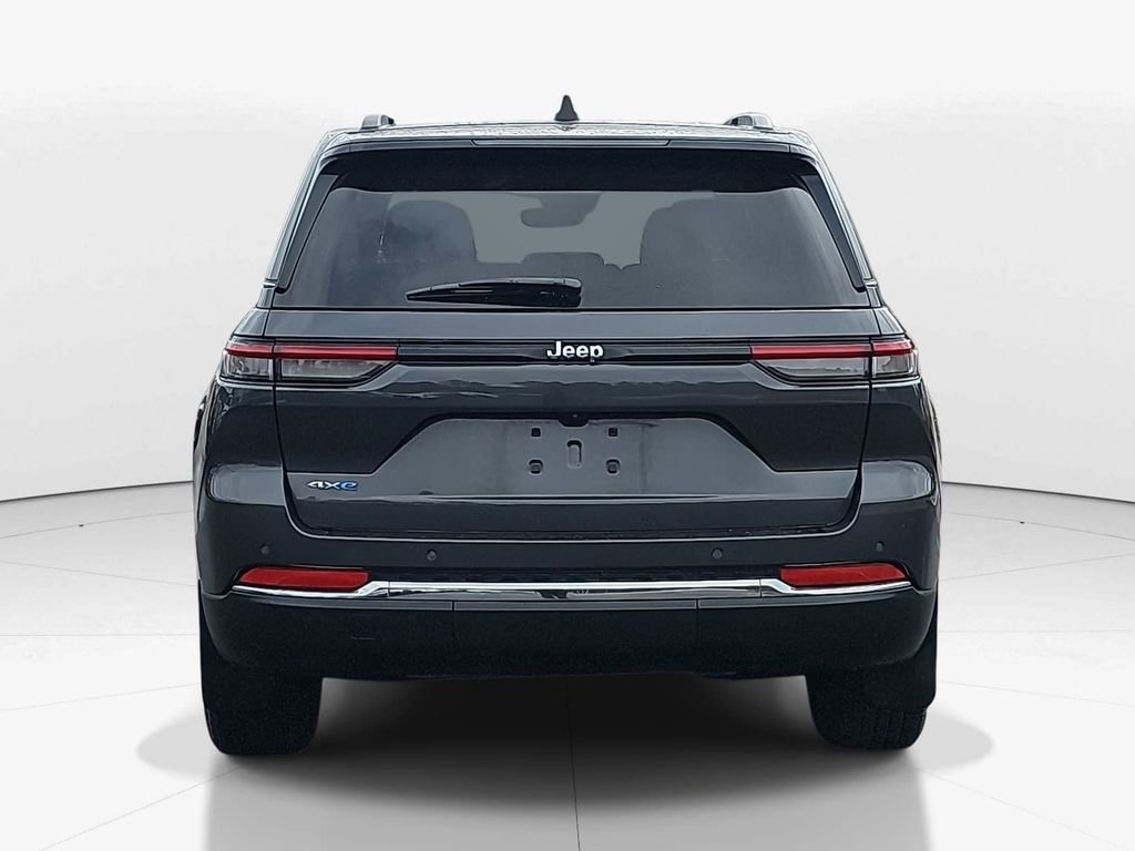 Used 2022 Jeep Grand Cherokee Limited 4xe w/ MOPAR Finishing Package image 6