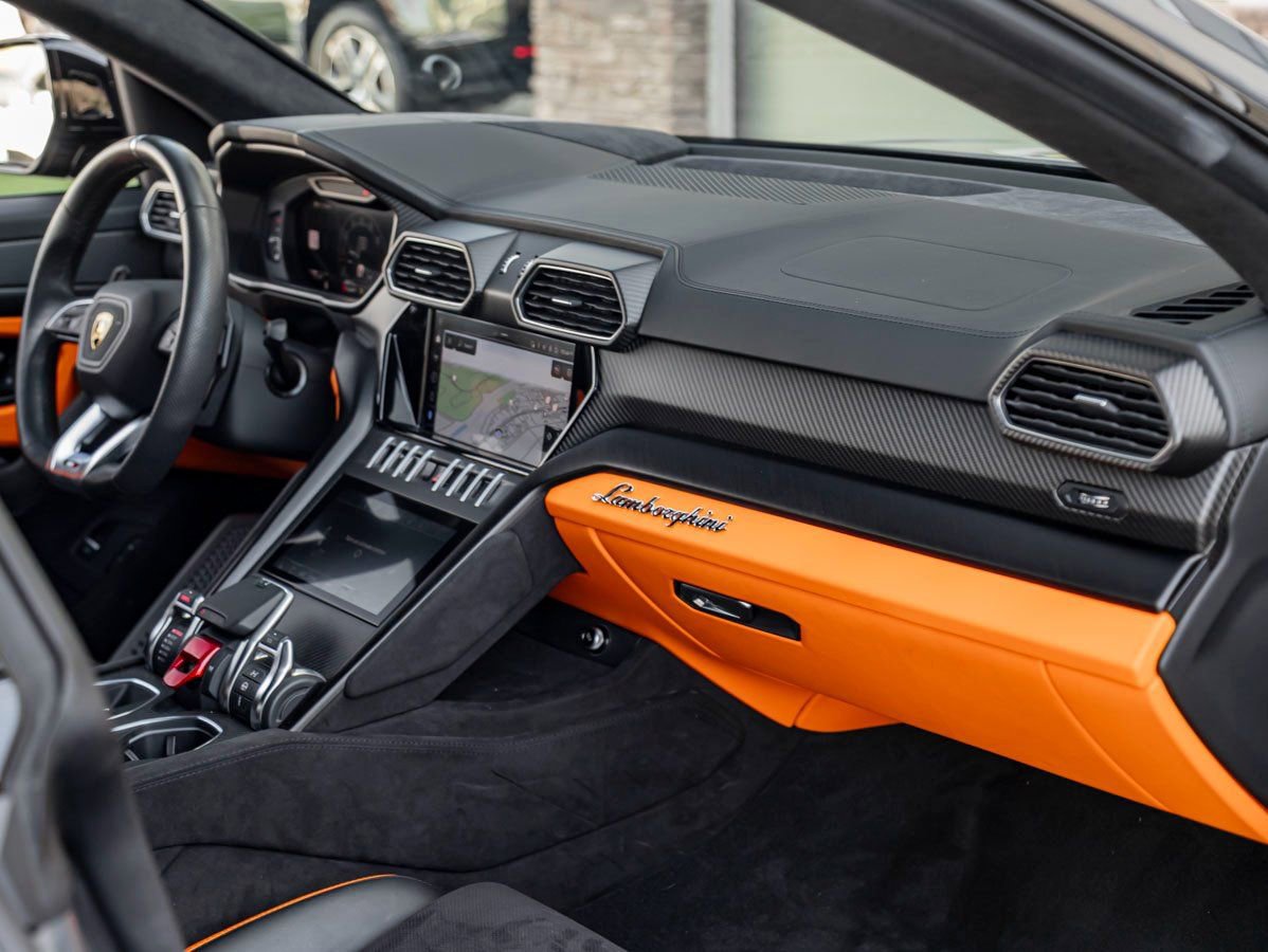 Used 2024 Lamborghini Urus S image 29