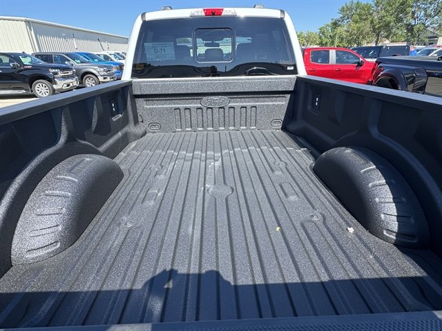 New 2025 Ford F350 King Ranch w/ Chrome Package image 5