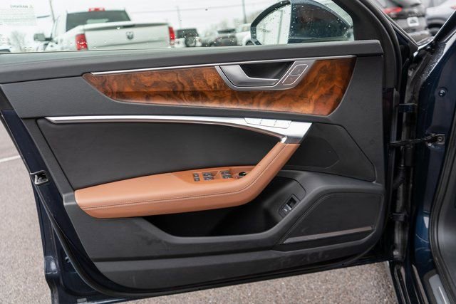 Used 2022 Audi A6 Premium Plus w/ Premium Plus Package image 18