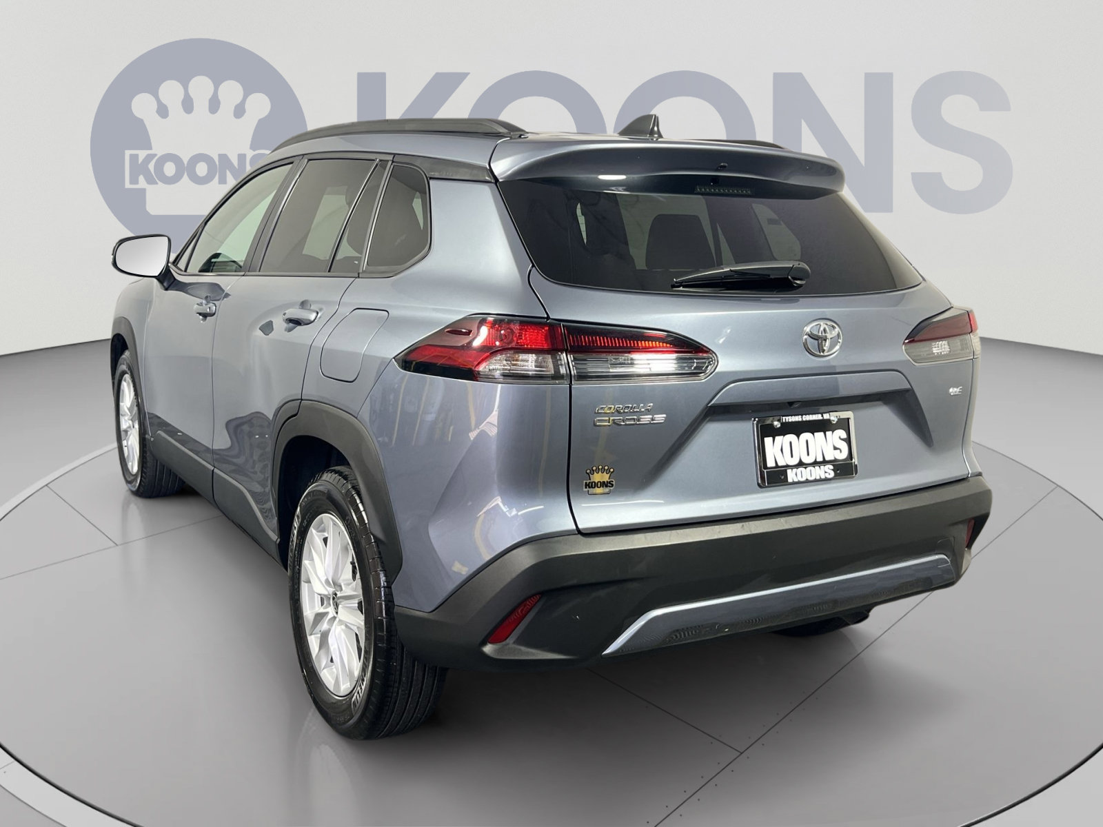 Used 2026 Toyota Corolla Cross LE FWD image 4
