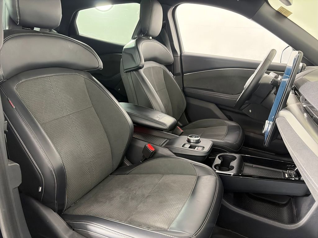 Certified 2022 Ford Mustang Mach-E GT w/ GT Performance Edition image 31