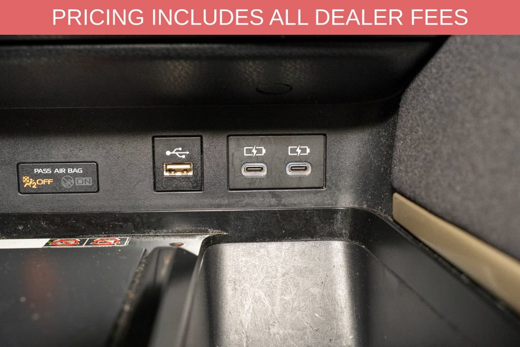 Used 2025 Toyota Camry LE w/ Convenience Package FWD image 14