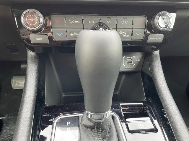 New 2026 Jeep Compass Latitude AWD/4WD image 14