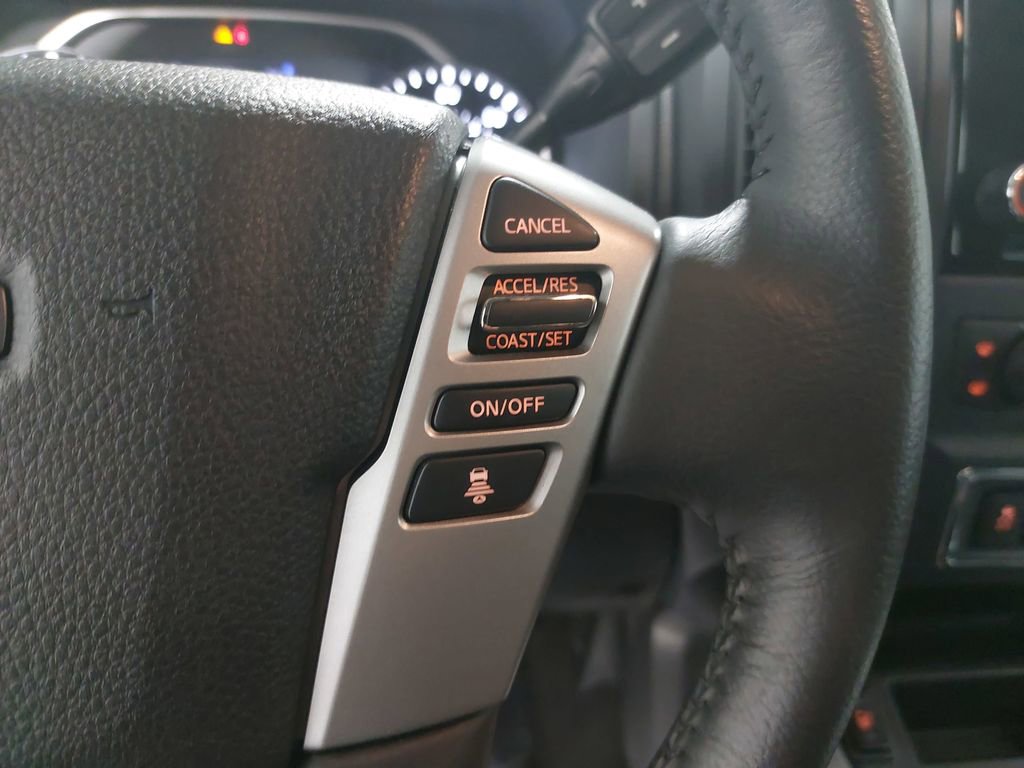 Certified 2024 Nissan Titan SV w/ SV Convenience Package image 17