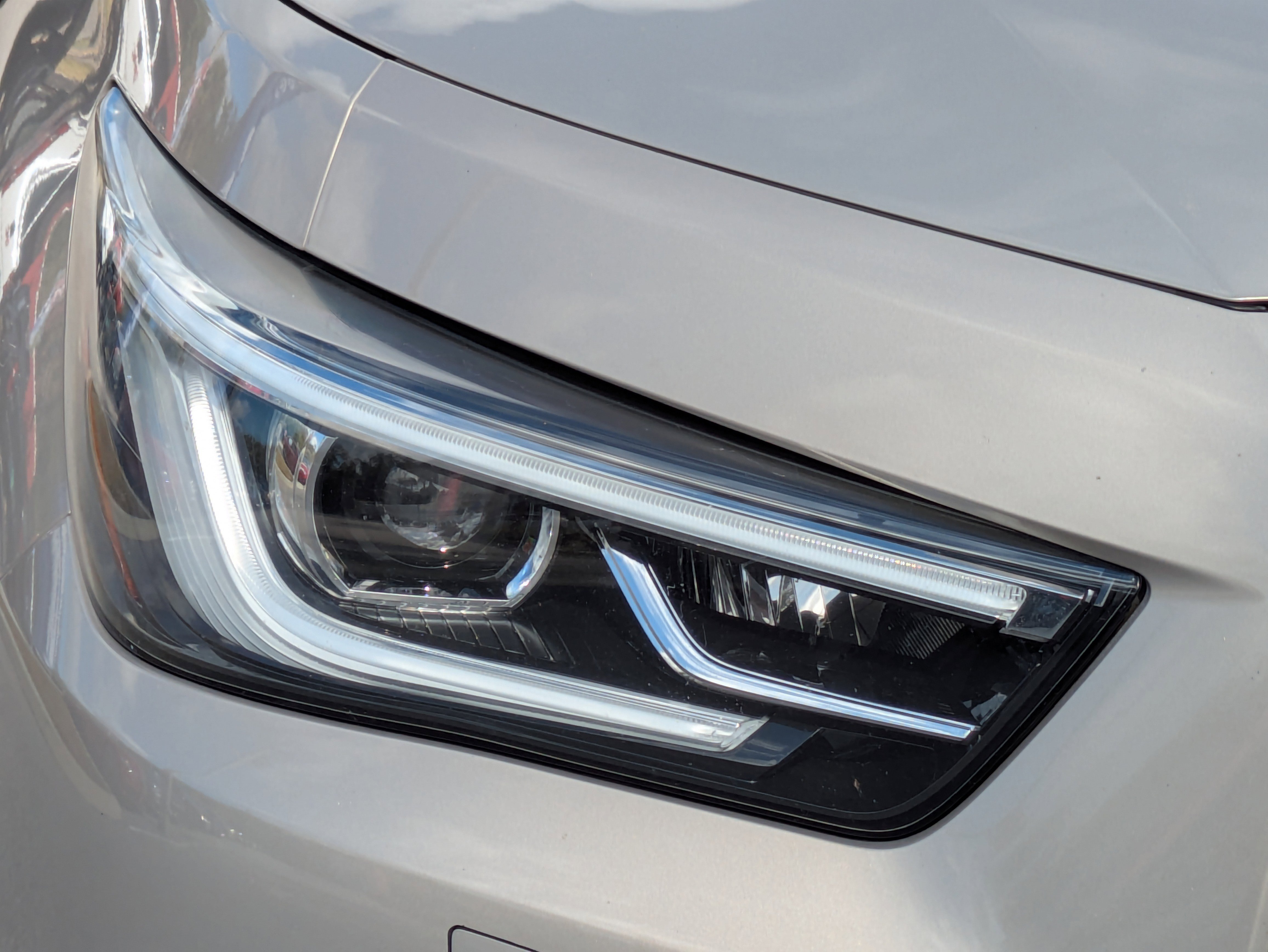 Used 2021 INFINITI QX80 Sensory w/ All-Season Package image 10