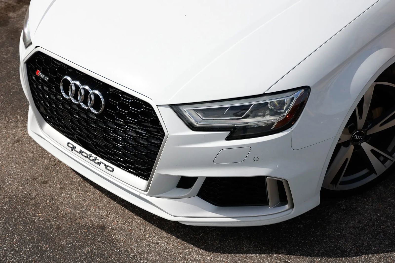 Used 2018 Audi RS 3 w/ Technology Package AWD/4WD image 30