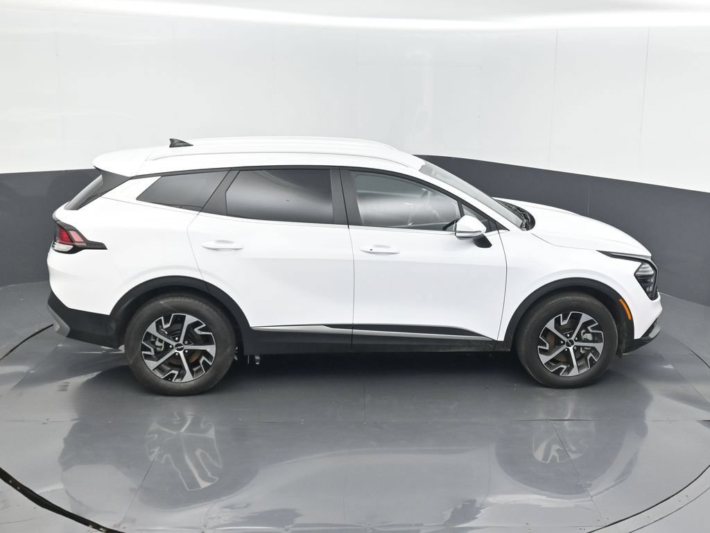 Used 2024 Kia Sportage EX AWD/4WD image 14