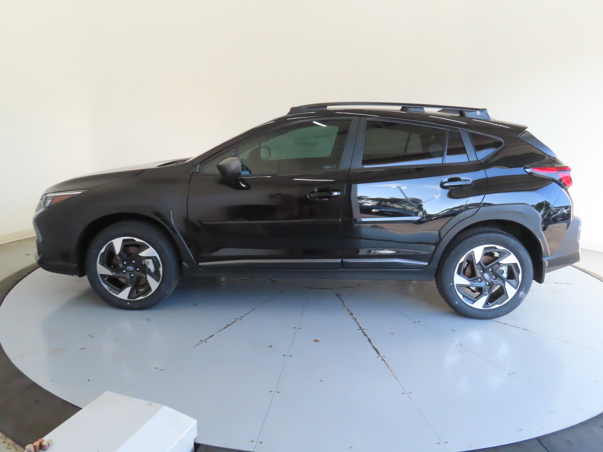 New 2026 Subaru Crosstrek 2.5i Limited w/ Crosstrek Mirror Package AWD/4WD image 6