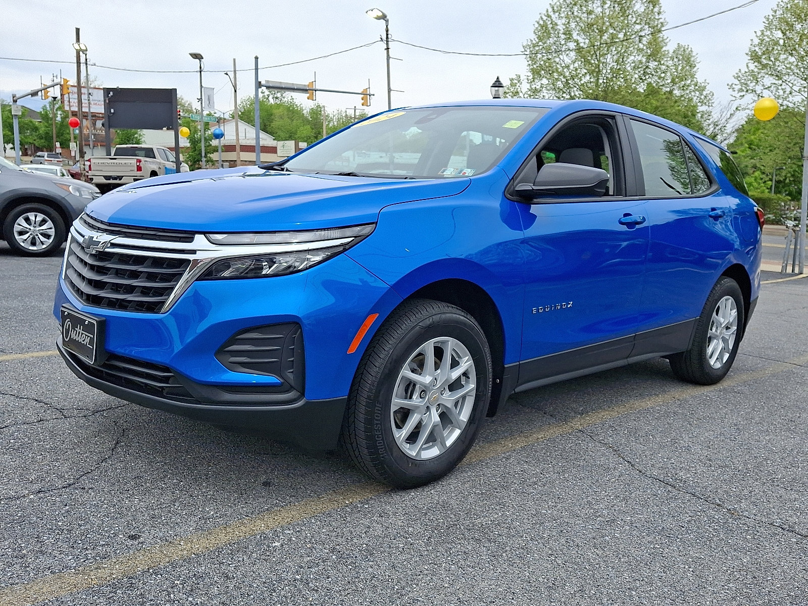 Used 2024 Chevrolet Equinox LS AWD/4WD image 1