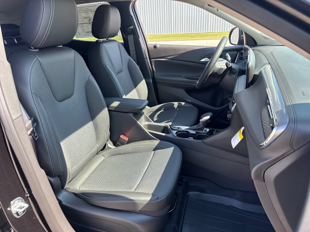 New 2026 Buick Encore GX Preferred w/ Advanced Technology Package AWD/4WD image 12