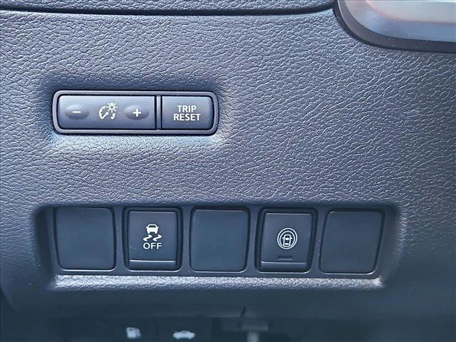 Used 2020 Nissan Murano SV image 16