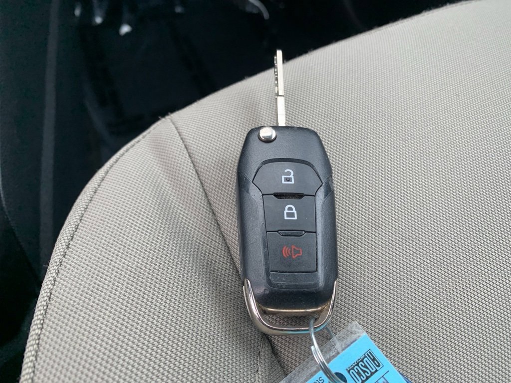 Used 2021 Ford EcoSport S image 27