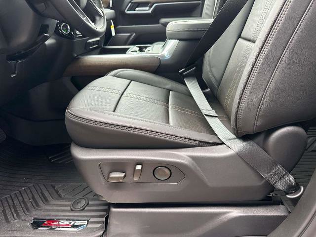 New 2026 Chevrolet Silverado 2500 High Country w/ High Country Premium Package AWD/4WD image 10