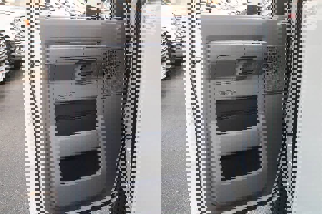 New 2026 Ford E-350 and Econoline 350 Super Duty w/ Power Equipment Group image 24