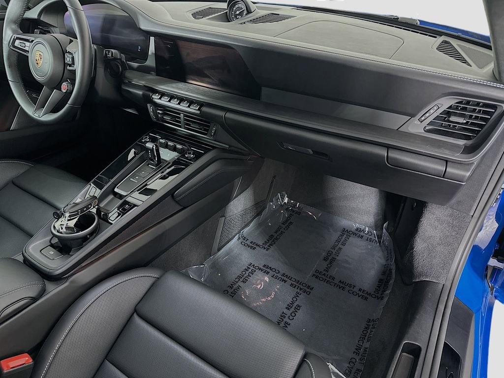 New 2025 Porsche 911 Carrera 4 GTS image 27
