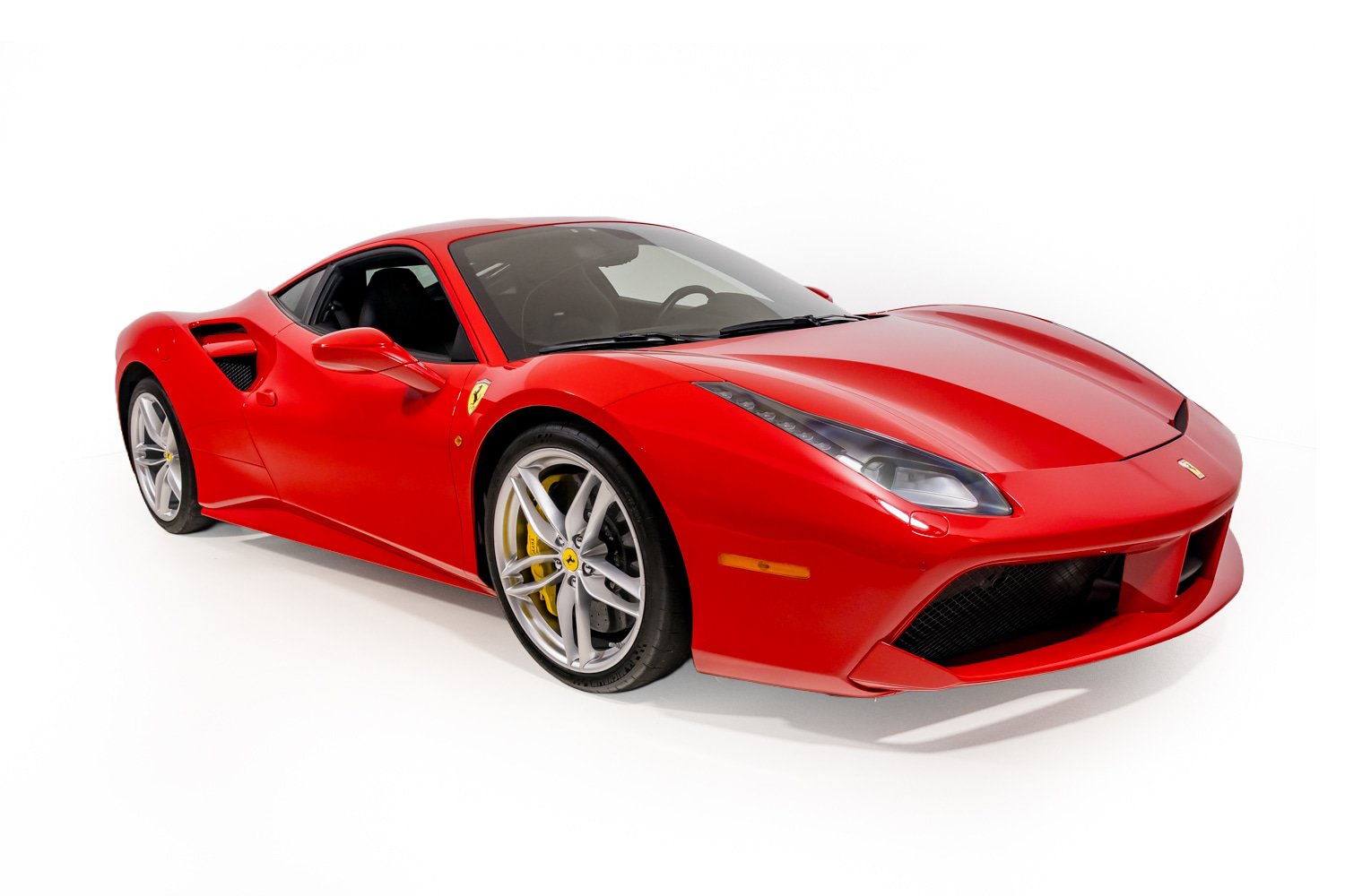 Used 2019 Ferrari 488 GTB RWD image 11