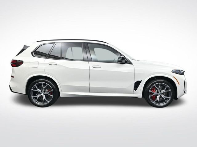 New 2026 BMW X5 M60i w/ Climate Comfort Package AWD/4WD image 3