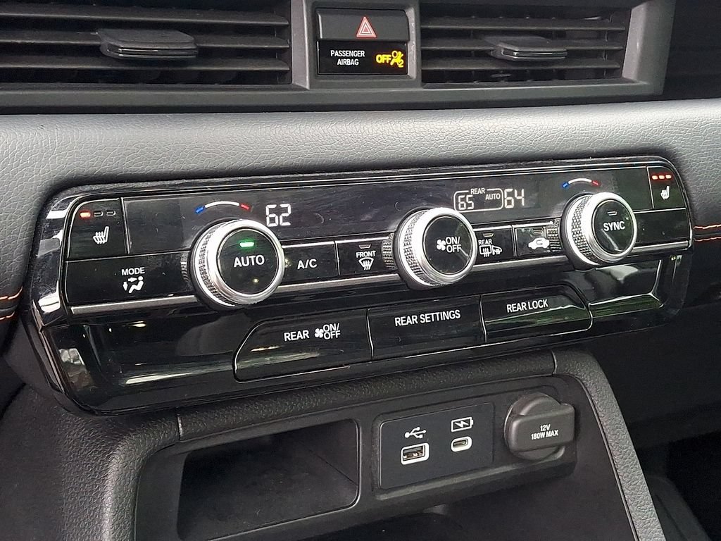 Certified 2023 Honda Pilot TrailSport image 19