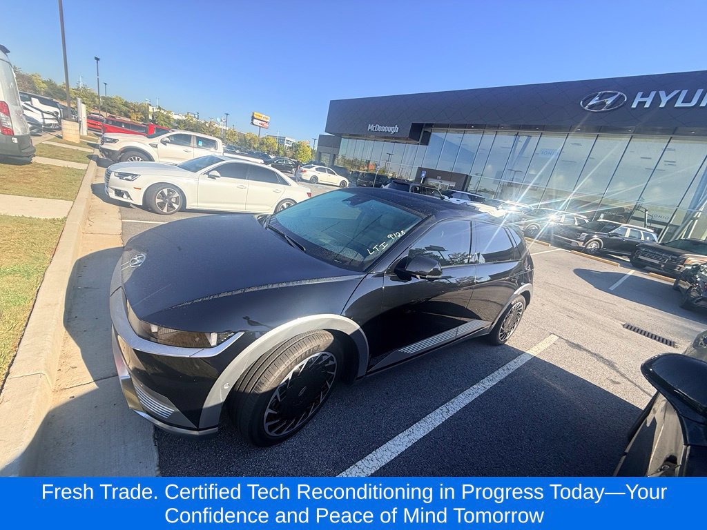 Used 2023 Hyundai Ioniq 5 Limited w/ Cargo Package AWD/4WD image 2