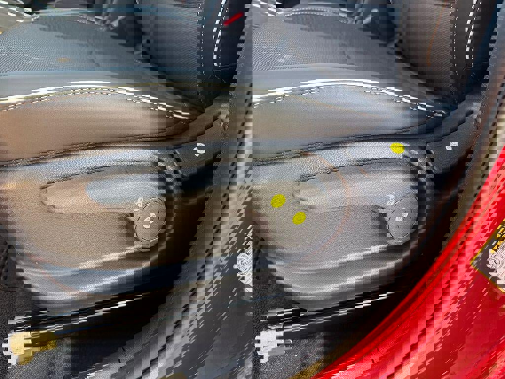 New 2025 Hyundai Venue Limited image 34