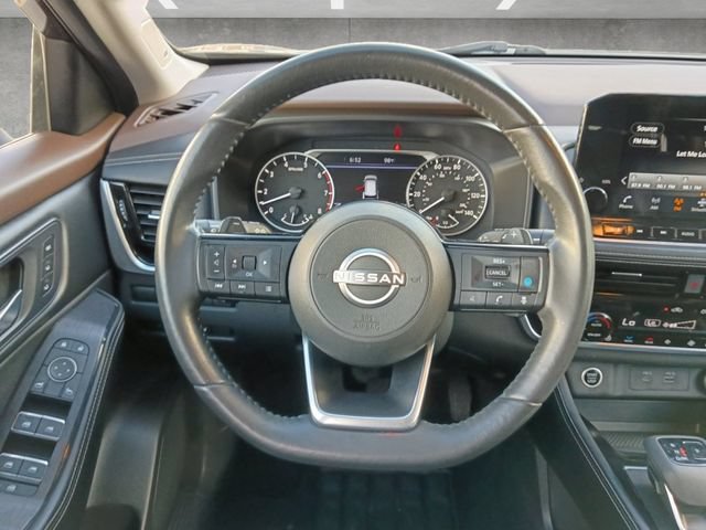 Used 2023 Nissan Rogue SL w/ SL Premium Package FWD image 21