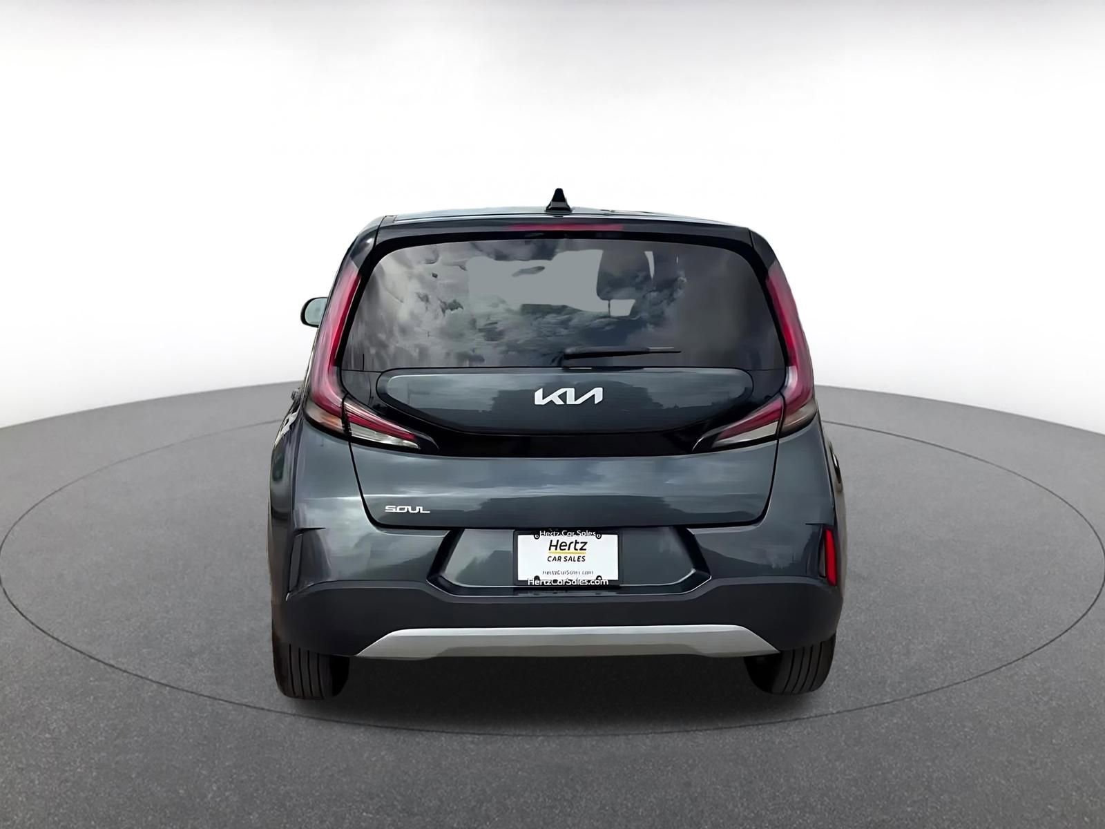 Used 2025 Kia Soul LX w/ LX Technology Package image 10