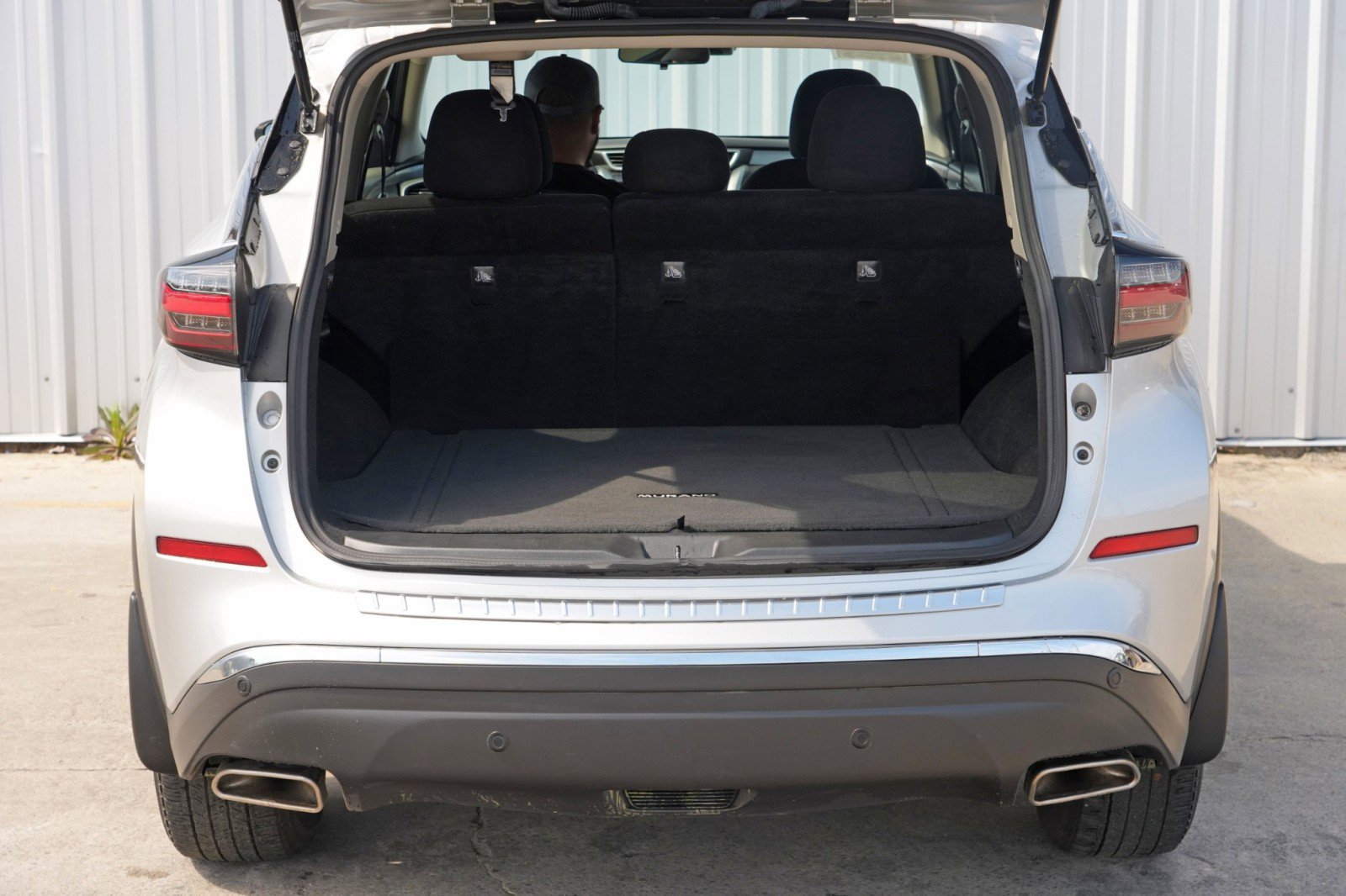 Used 2023 Nissan Murano S FWD image 9