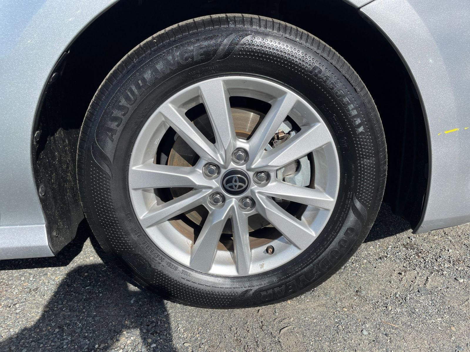 Used 2025 Toyota Camry LE image 29