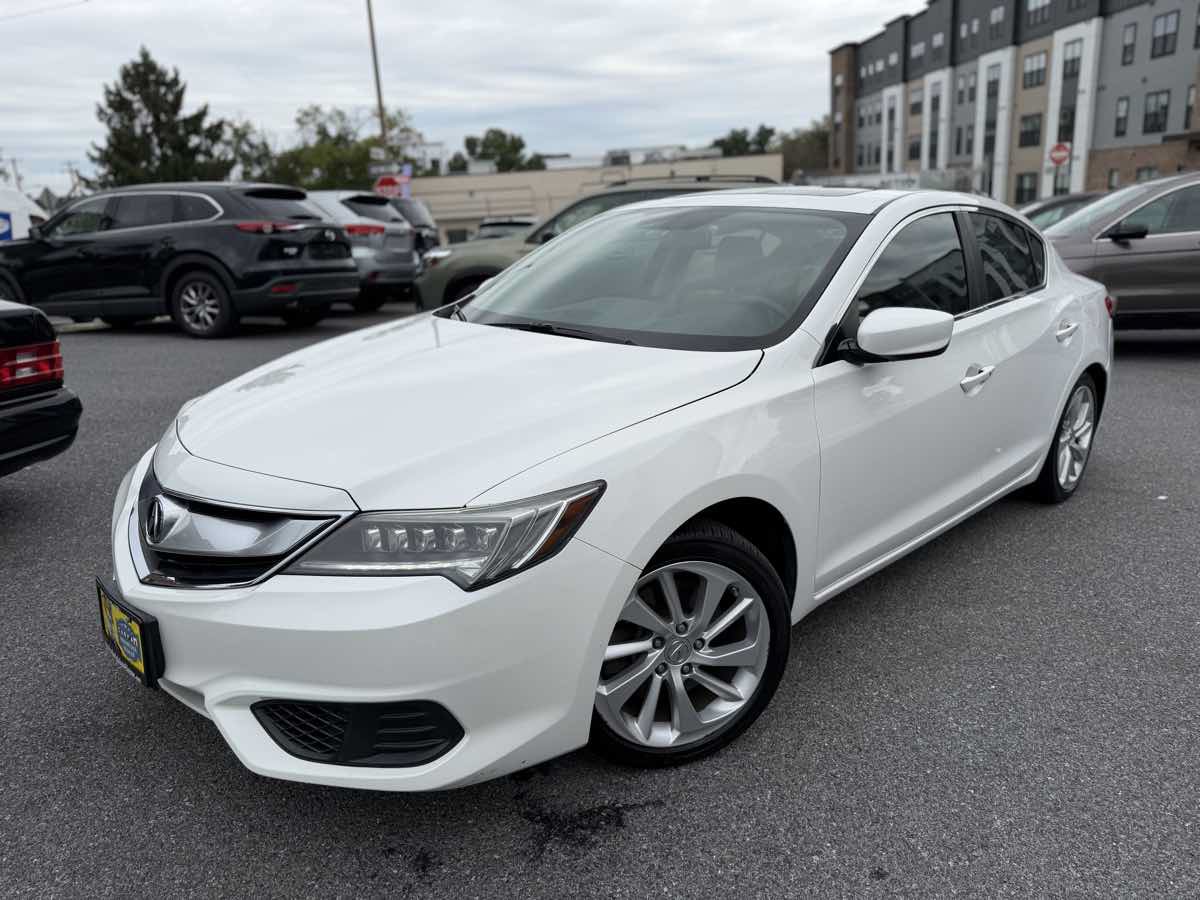 Used 2017 Acura ILX FWD image 3