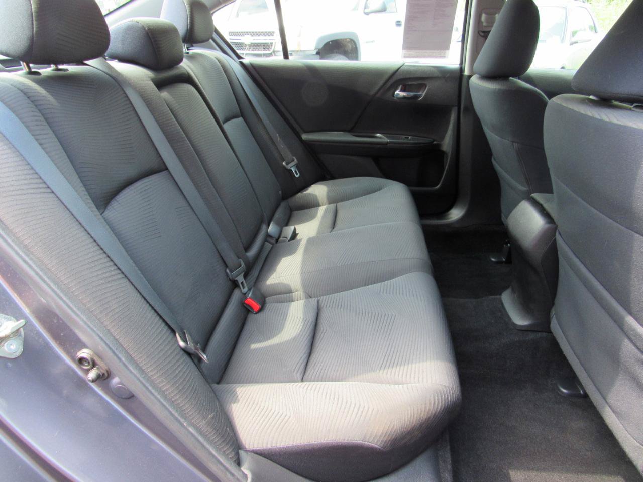 Used 2015 Honda Accord LX image 7