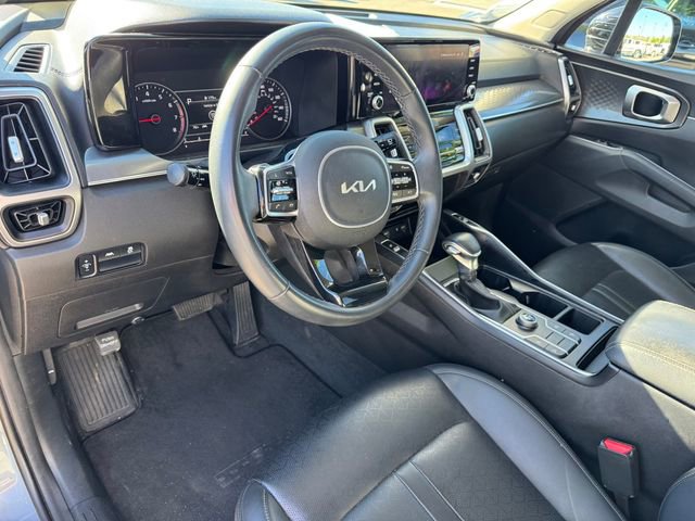Used 2023 Kia Sorento S w/ Panoramic Sunroof Package image 12