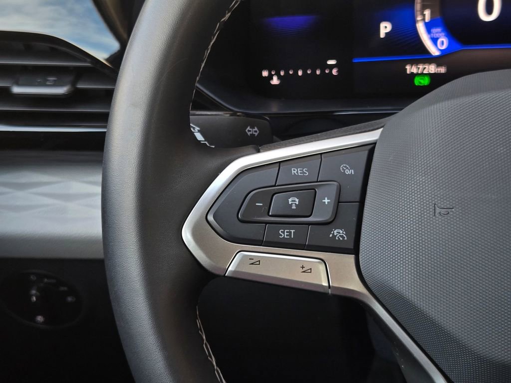 Used 2024 Volkswagen Taos S image 21