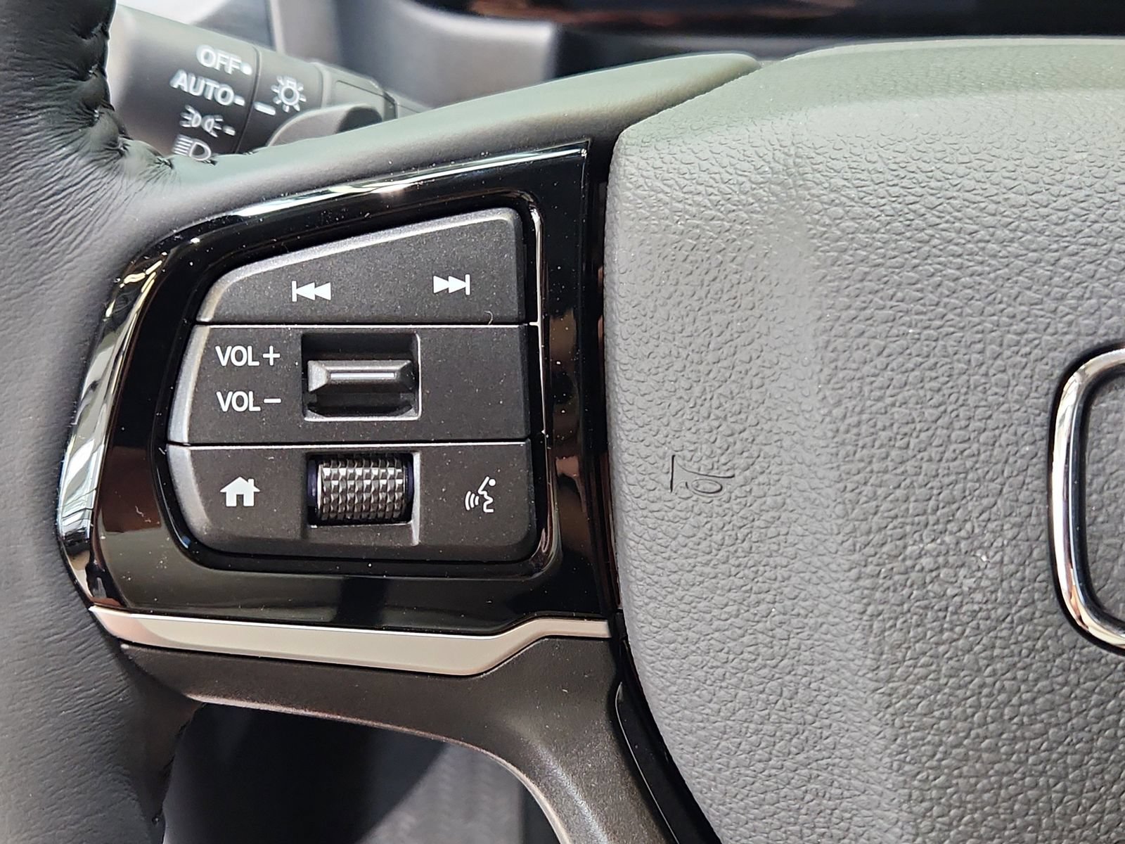 New 2026 Honda Odyssey Elite image 16