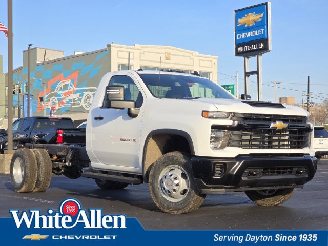 New 2026 Chevrolet Silverado 3500 W/T w/ WT Convenience Package AWD/4WD image 1