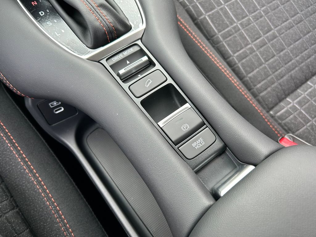 Used 2026 Honda HR-V Sport image 31