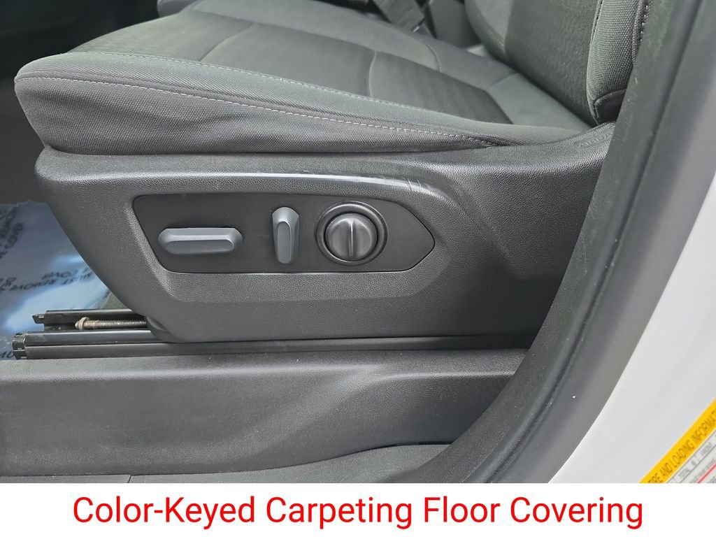 Used 2022 Chevrolet Silverado 1500 LT image 32