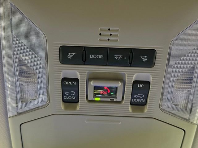 Used 2024 Toyota RAV4 XLE Premium image 32