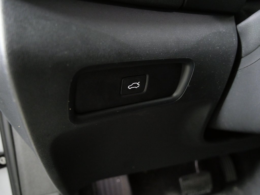 Used 2023 Polestar Polestar 2 w/ Pilot Pack AWD/4WD image 16