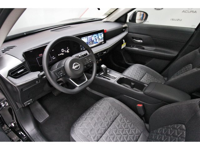 New 2027 Nissan Kicks SV w/ SV Premium Package FWD image 12