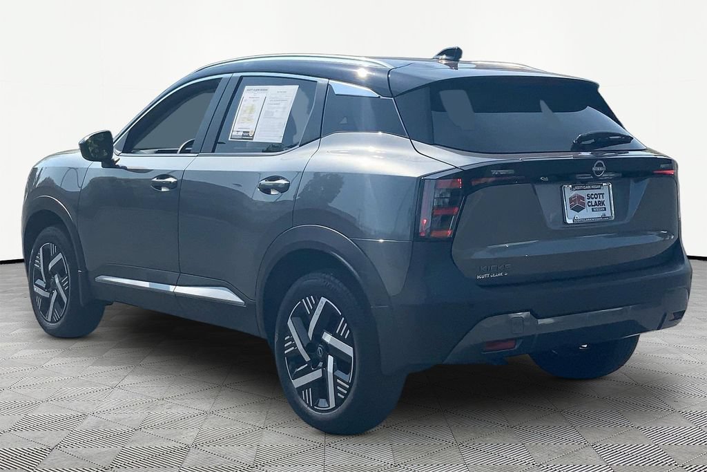 Used 2026 Nissan Kicks SV FWD image 4