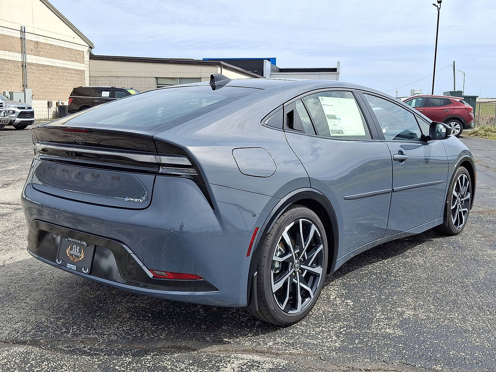 New 2026 Toyota Prius Plug-In Hybrid FWD image 12