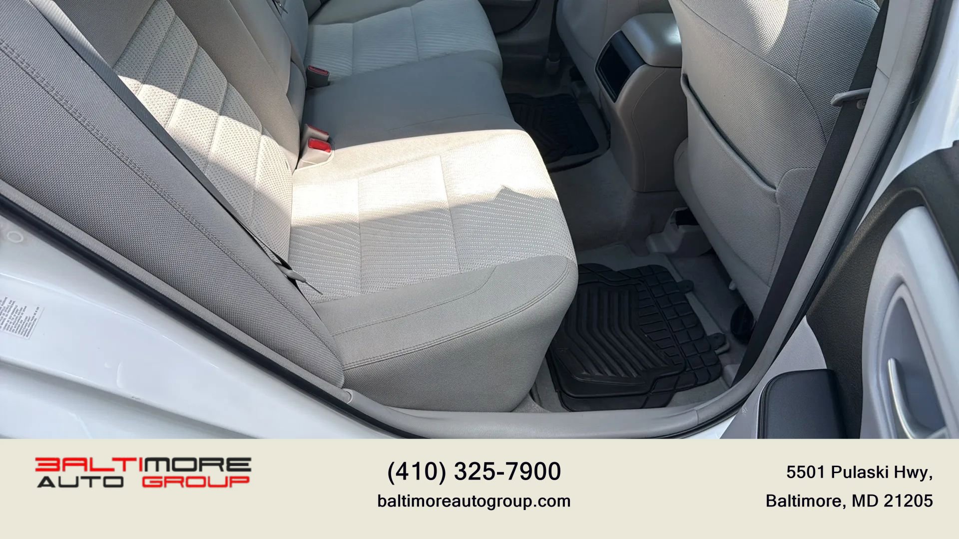 Used 2017 Toyota Camry LE FWD image 22
