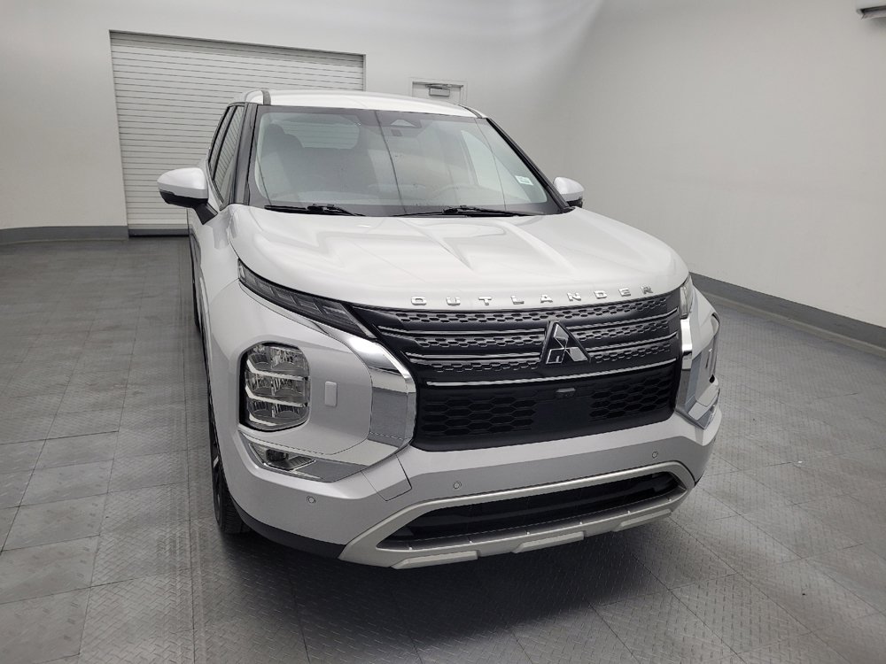 Used 2024 Mitsubishi Outlander SE AWD/4WD image 14