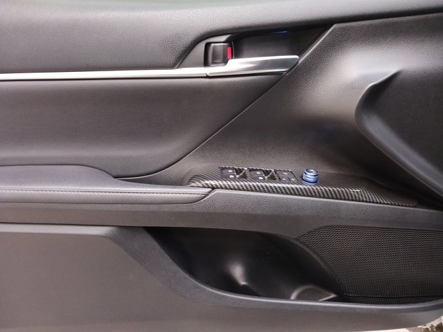 Used 2019 Toyota Camry XSE w/ Driver Assist Package image 28