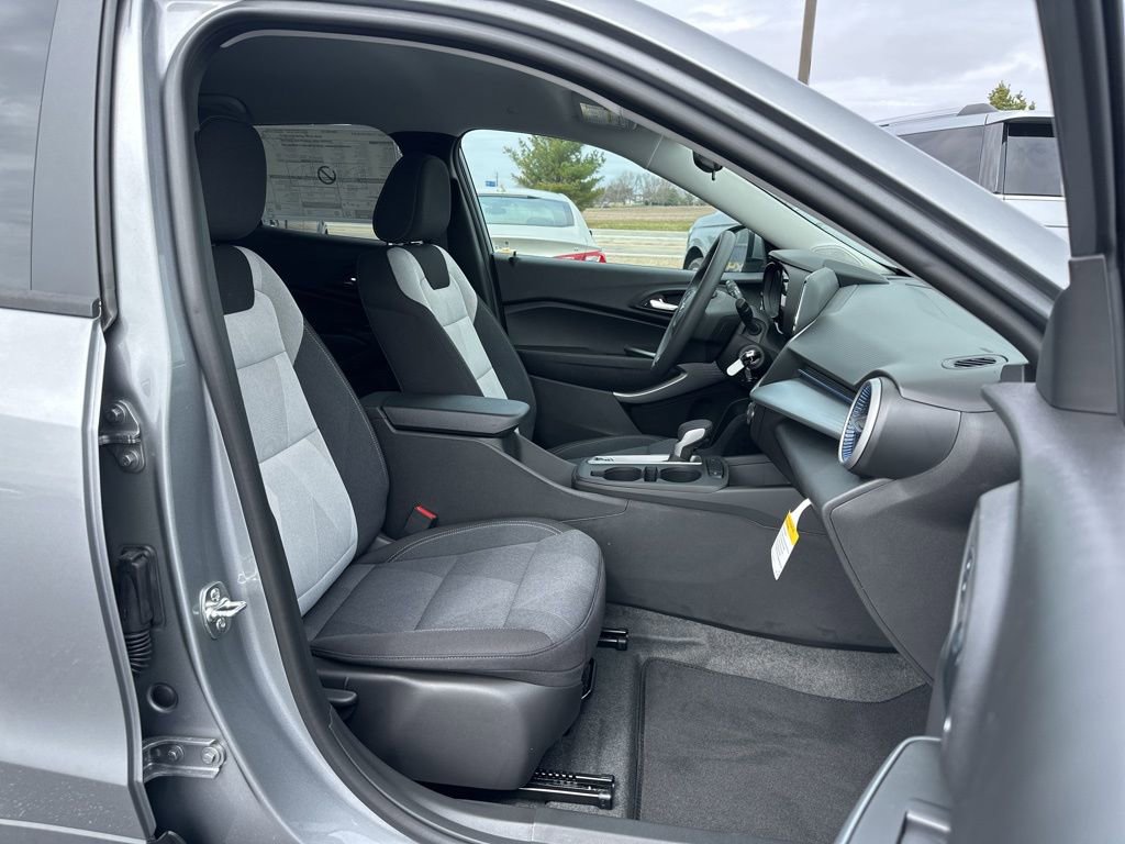 New 2026 Chevrolet Trax LS w/ LS Convenience Package image 22