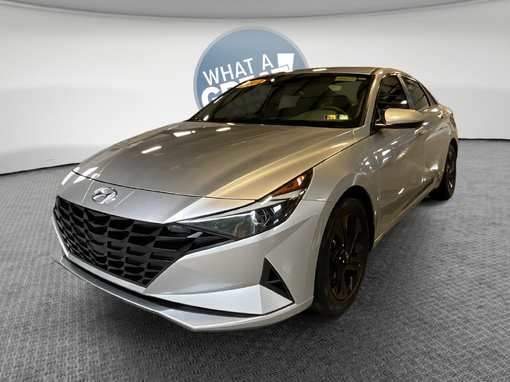 Used 2022 Hyundai Elantra SEL FWD image 8