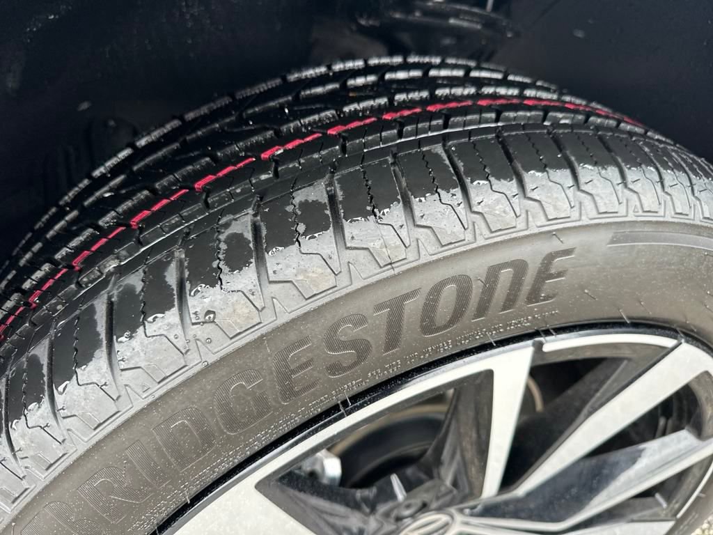 New 2025 Volkswagen Atlas SEL Premium R-Line image 28