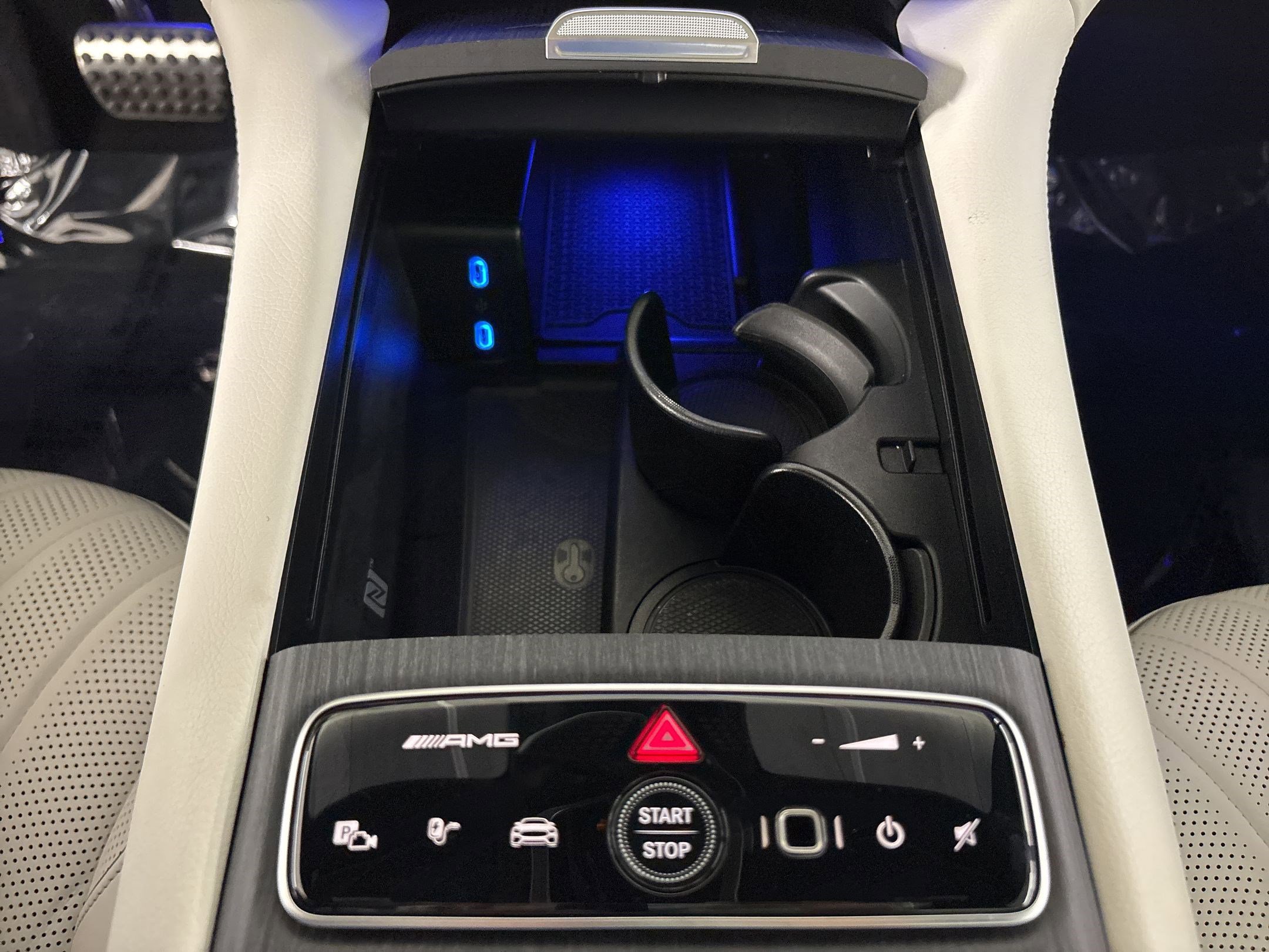 Certified 2024 Mercedes-Benz EQS AMG 4MATIC image 27