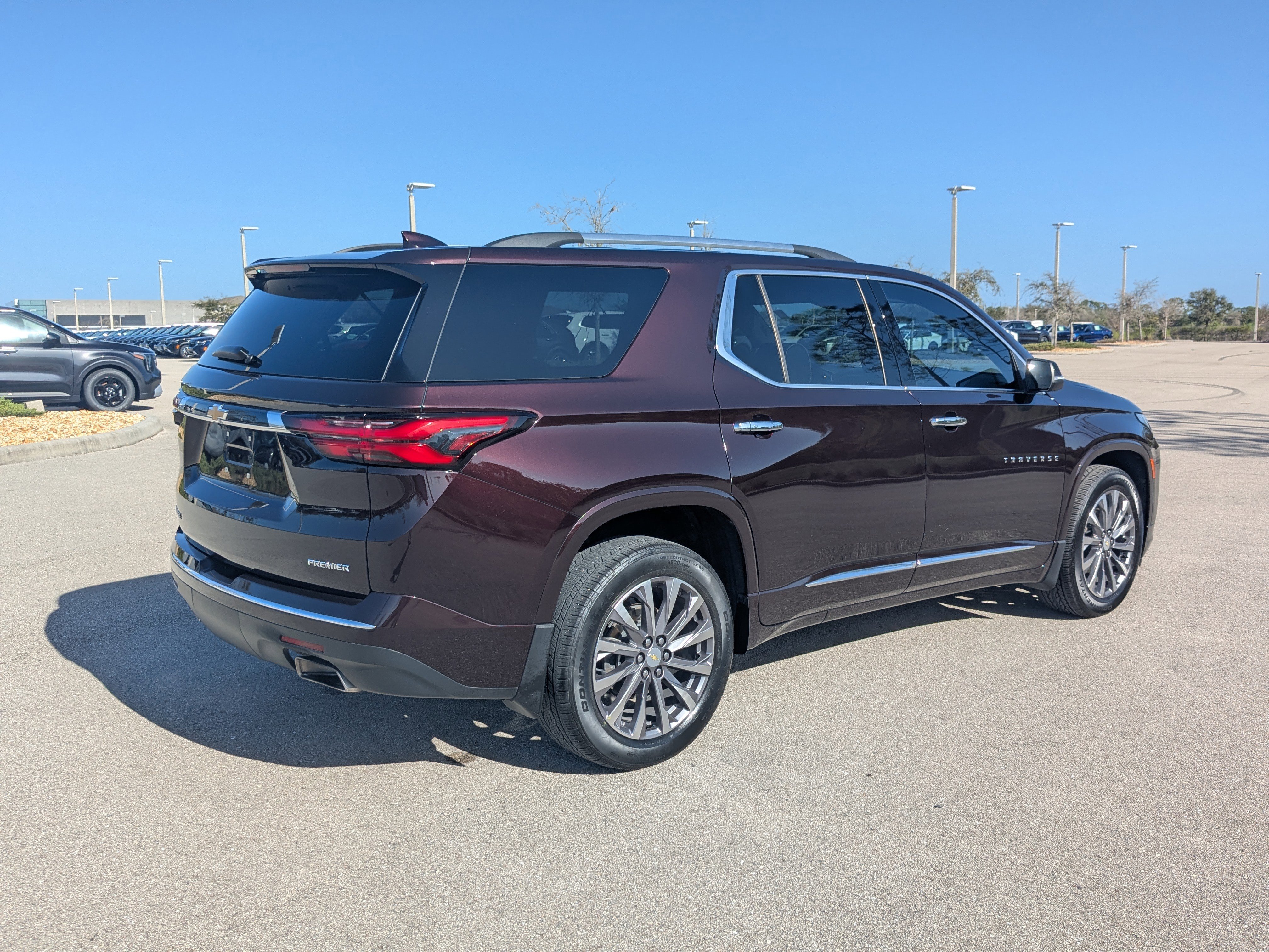 Used 2023 Chevrolet Traverse Premier image 5